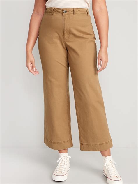 wide leg cropped chino pants.